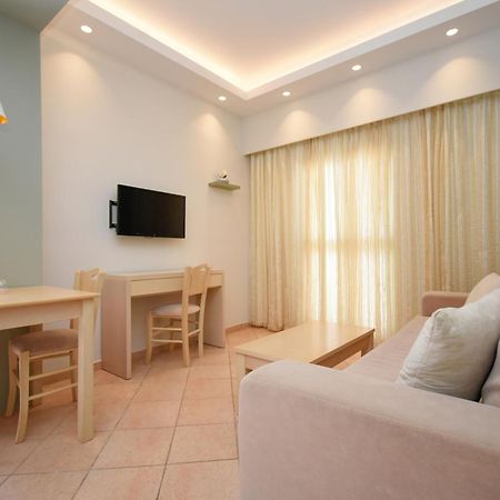Elena Village Hotel & Suites Myrties Luaran gambar