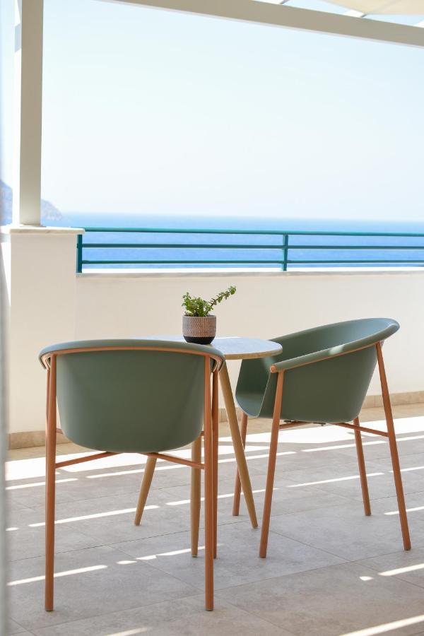 Elena Village Hotel & Suites Myrties Luaran gambar