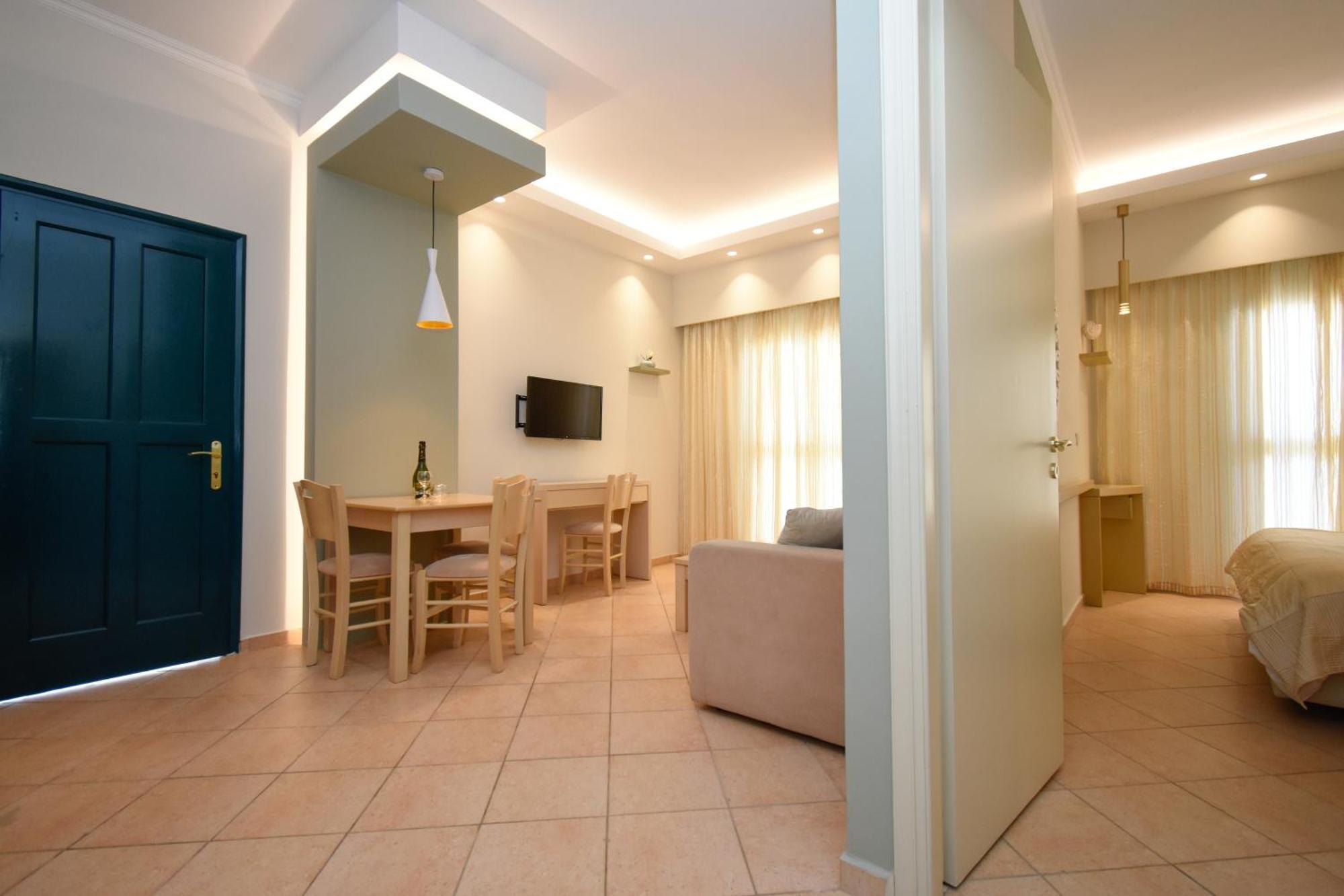 Elena Village Hotel & Suites Myrties Luaran gambar
