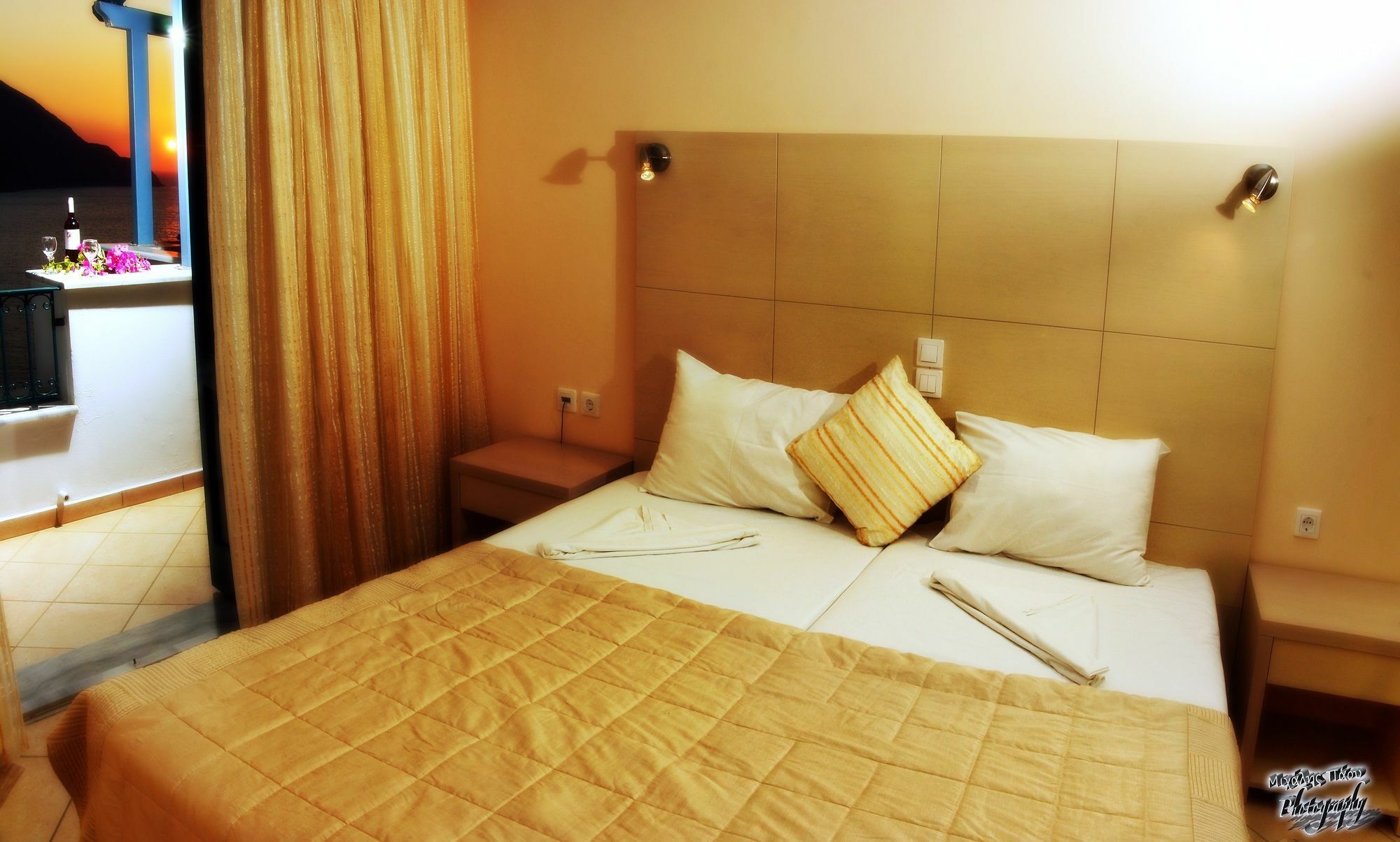 Elena Village Hotel & Suites Myrties Luaran gambar